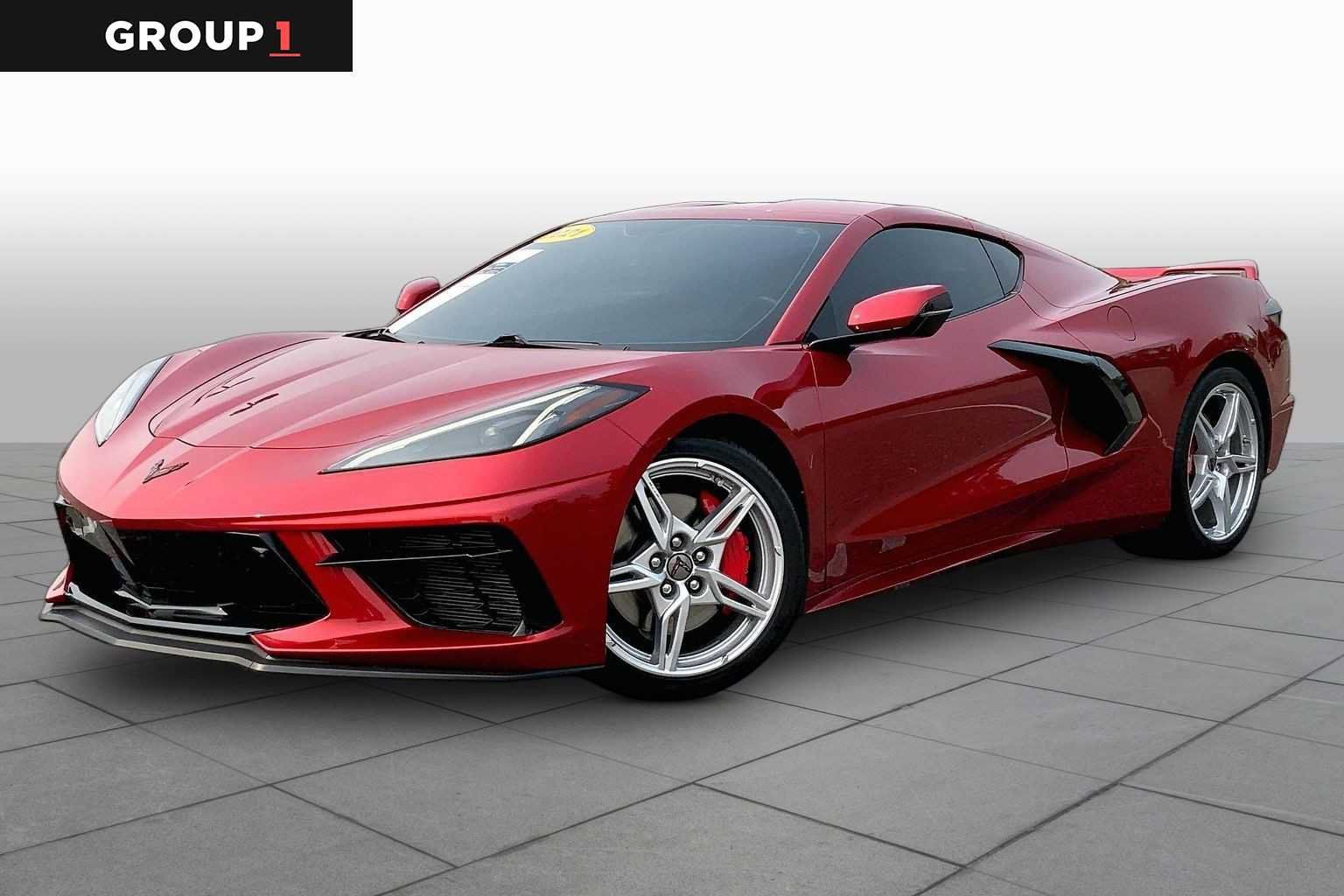 Used 2021 Chevrolet Corvette Stingray Preferred Cpe w/ Z51 Performance Package RWD image 1
