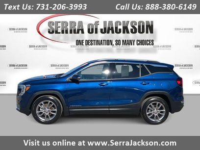 Used 2022 GMC Terrain SLT w/ Infotainment Package II