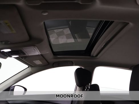 Used 2023 Honda Accord EX image 3