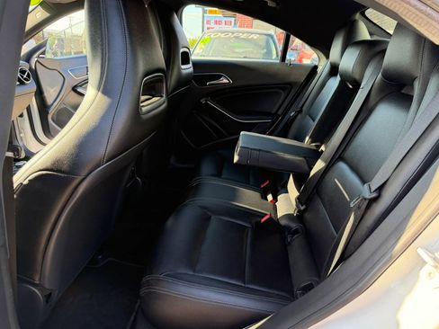 Used 2016 Mercedes-Benz CLA 250 image 13