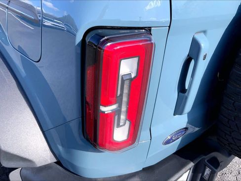 Used 2023 Ford Bronco Outer Banks w/ Sasquatch Package image 27