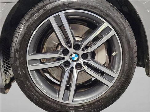 Used 2022 BMW 530i w/ Luxury Seating Package RWD image 24