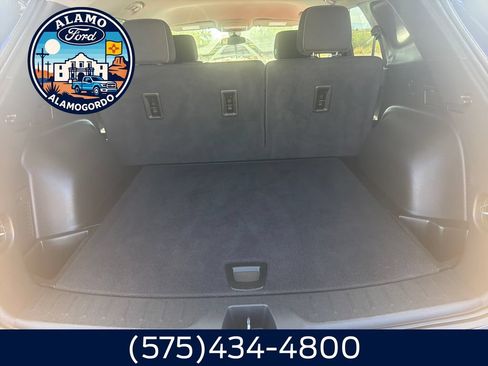 Used 2023 Chevrolet Blazer LT FWD image 22