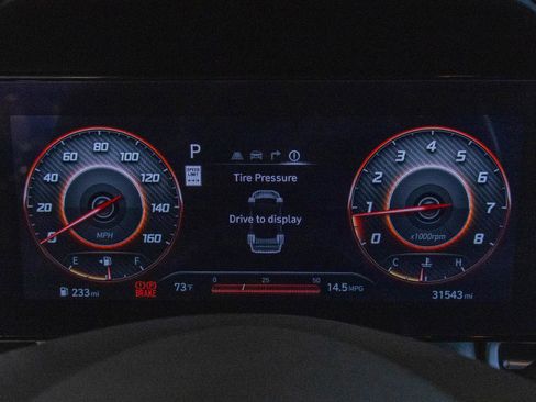 Used 2025 Hyundai Elantra SEL FWD image 16