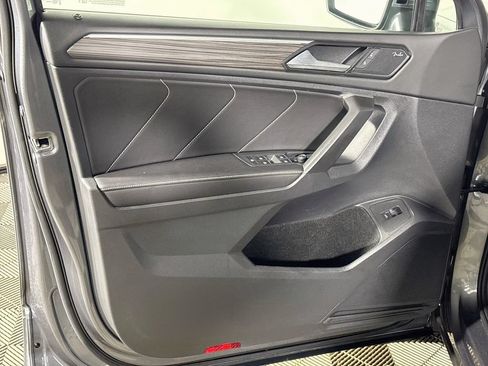 Used 2023 Volkswagen Tiguan SEL R-Line AWD/4WD image 11