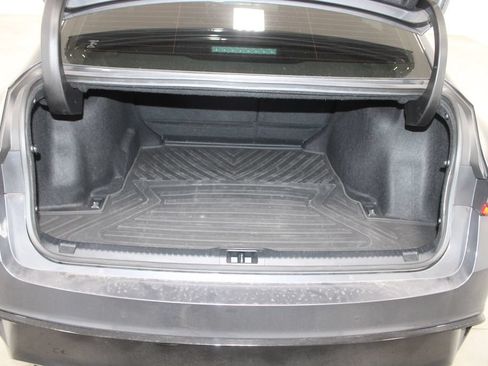 Used 2022 Lexus IS 350 F Sport w/ Navigation Package RWD image 13