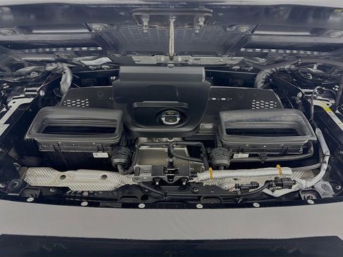 Used 2020 Audi R8 V10 w/ Carbon Exterior Package image 29