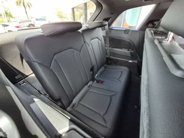 Used 2025 Audi Q7 3.0T Premium Plus AWD/4WD image 24