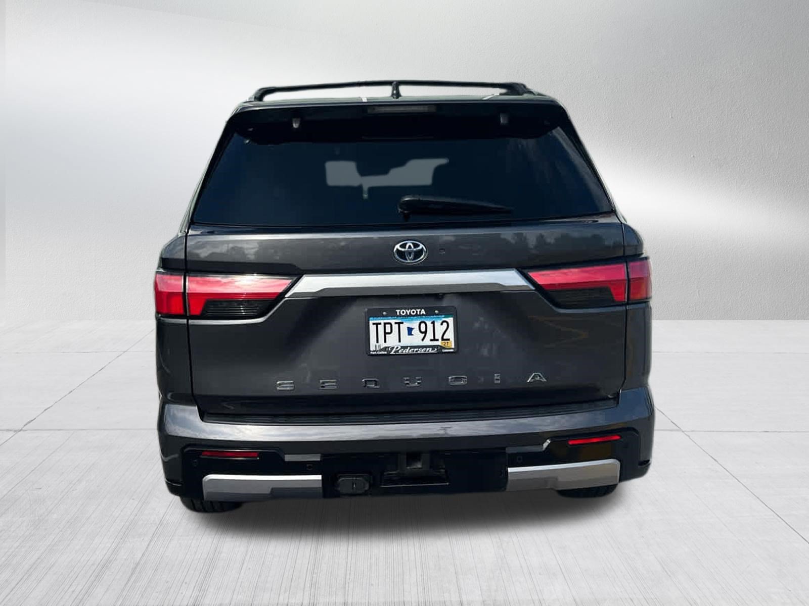 Used 2024 Toyota Sequoia Capstone AWD/4WD image 5