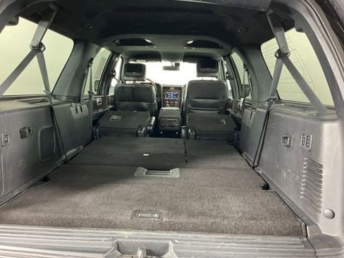 Used 2015 Lincoln Navigator L Base image 32