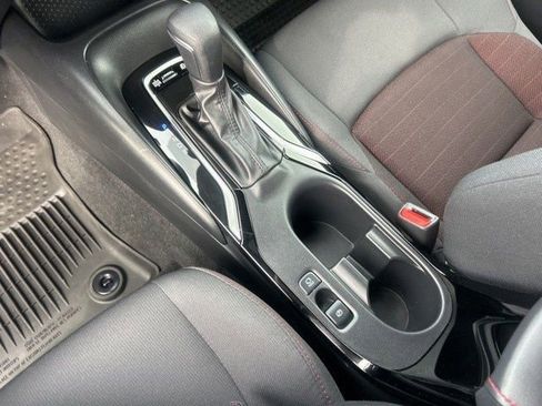 Used 2025 Toyota Corolla SE image 22