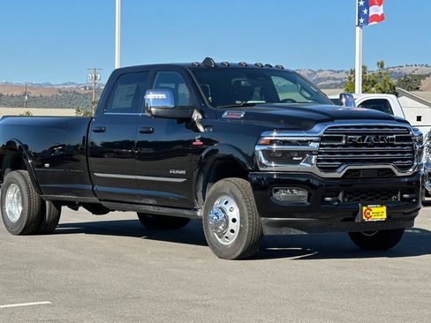 New 2026 RAM 3500 Limited AWD/4WD image 2