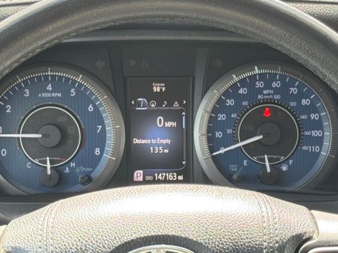 Used 2017 Toyota Sienna XLE Premium image 14