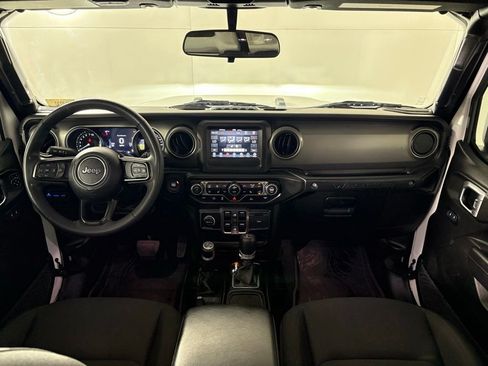 Used 2023 Jeep Wrangler Unlimited w/ Cold Weather Group AWD/4WD image 37