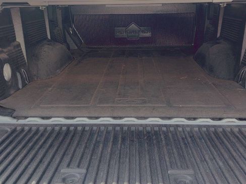 Used 2015 Chevrolet Colorado Z71 image 16