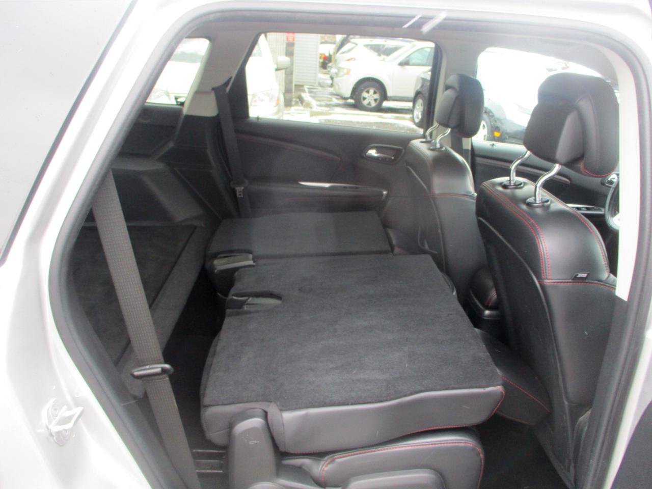 Used 2012 Dodge Journey R/T w/ Navigation & Sound Group I FWD image 8