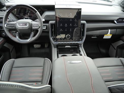 New 2026 GMC Yukon AT4 Ultimate AWD/4WD image 39