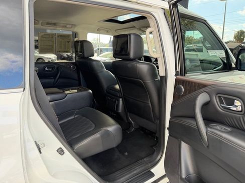 Used 2023 Nissan Armada Platinum w/ Captain's Chairs Package image 31