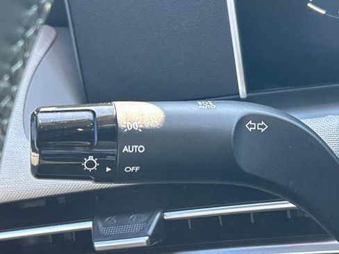 New 2026 Hyundai Tucson Limited image 34