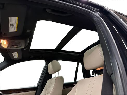 Used 2017 BMW X3 xDrive35i image 20