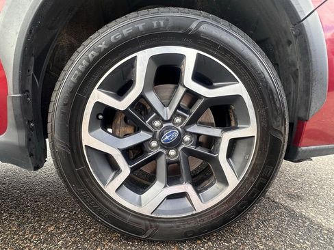 Used 2017 Subaru Crosstrek 2.0i Premium image 24