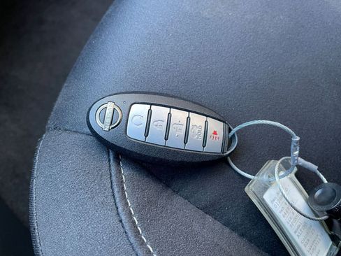 Used 2025 Nissan Altima 2.5 SV image 25