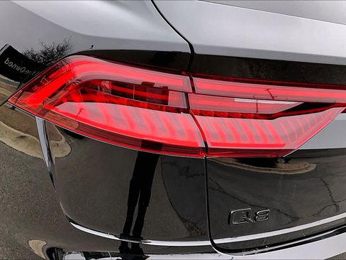 Used 2023 Audi Q8 Premium w/ Black Optic Package image 29