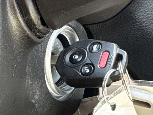 Used 2012 Subaru Outback 2.5i Premium w/ All-Weather Pkg image 23