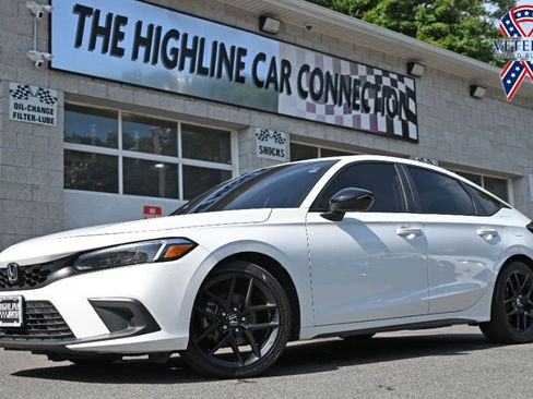 Used 2022 Honda Civic Sport image 1