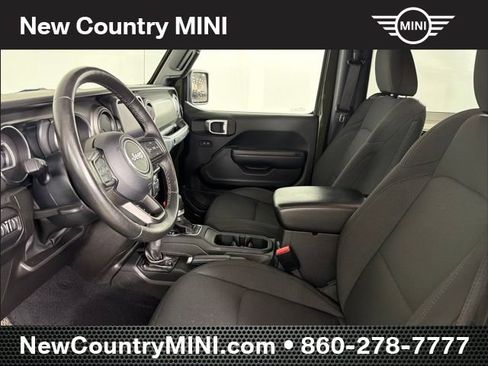 Used 2022 Jeep Wrangler Sport AWD/4WD image 11