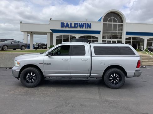 Used 2017 RAM 1500 Big Horn AWD/4WD image 4