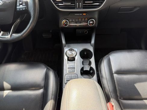 Used 2020 Ford Escape SEL FWD image 27