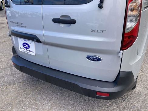 Used 2023 Ford Transit Connect XLT FWD image 11
