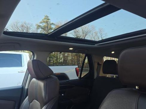 Used 2024 Honda Pilot Elite image 9