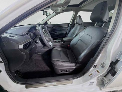 Certified 2025 Nissan Altima 2.5 SL AWD/4WD image 20