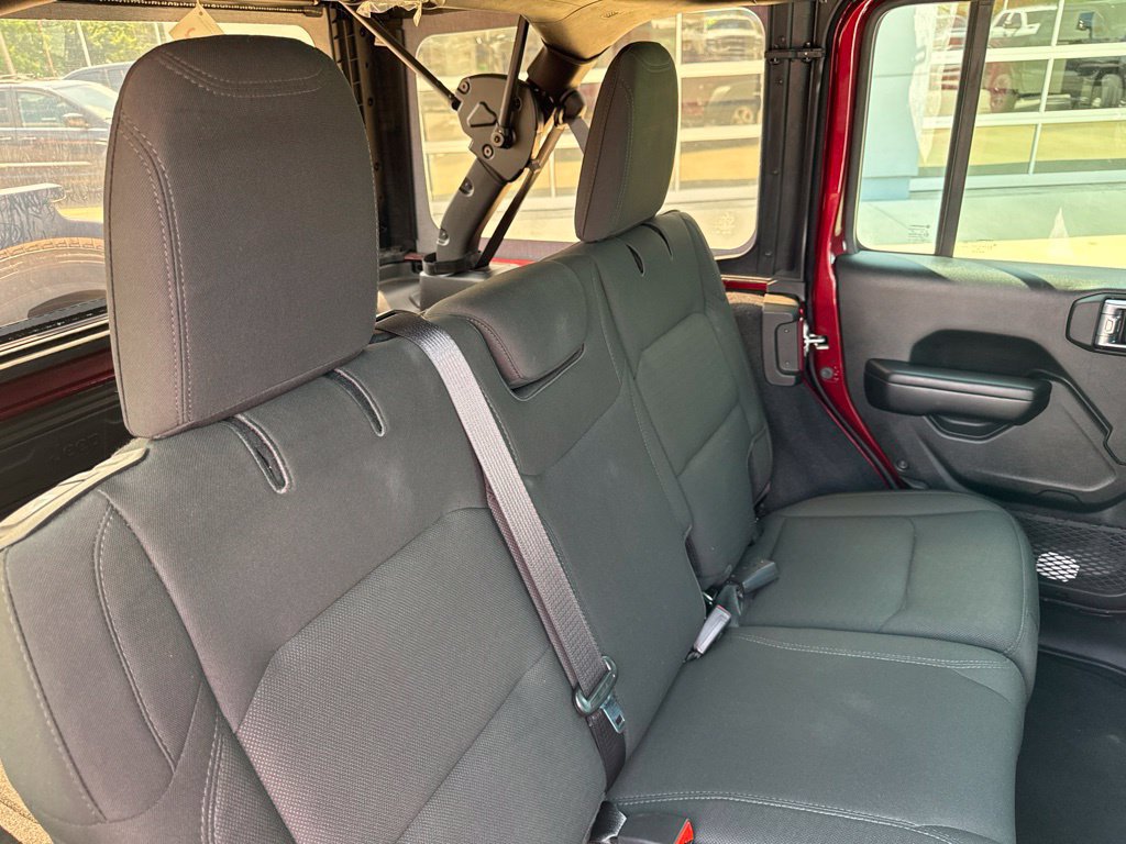 Used 2021 Jeep Wrangler Unlimited Sport AWD/4WD image 39