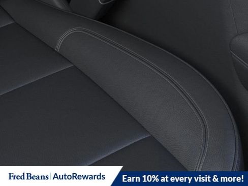 New 2026 Chevrolet Suburban LT w/ Comfort Package image 21