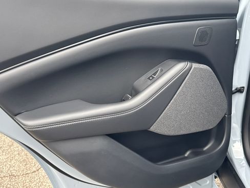 New 2026 Ford Mustang Mach-E Premium image 22