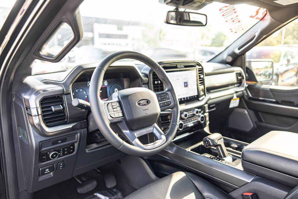 Used 2026 Ford F150 Lariat AWD/4WD image 18