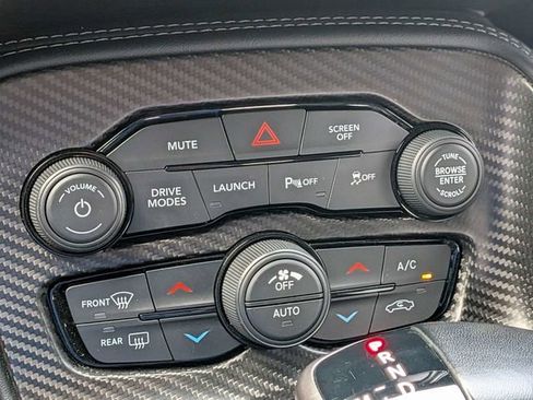 Used 2022 Dodge Challenger R/T Scat Pack RWD image 19