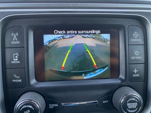 Used 2019 RAM 1500 Classic SLT image 15