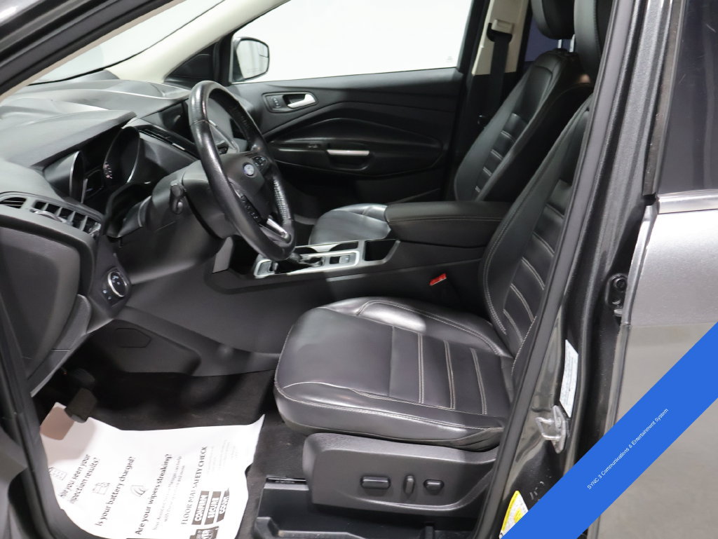 Used 2019 Ford Escape SEL AWD/4WD image 2