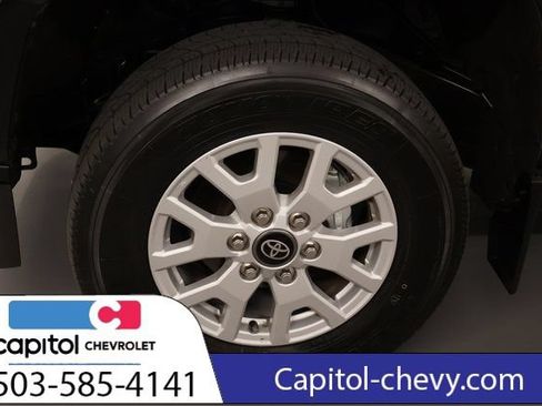 Used 2024 Toyota Tacoma SR5 AWD/4WD image 9