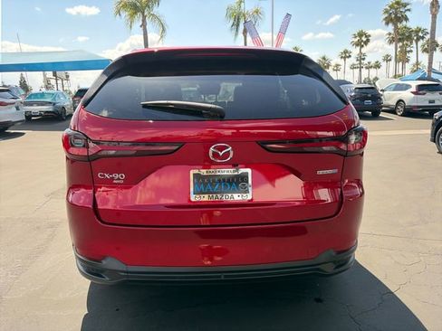 Used 2024 MAZDA CX-90 Plug-In Hybrid w/ Preferred AWD/4WD image 4