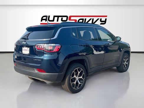 Used 2024 Jeep Compass Limited AWD/4WD image 7