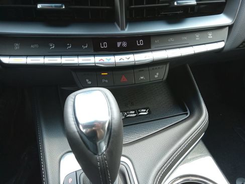 New 2026 Cadillac CT4 Luxury w/ Sun And Sound Package AWD/4WD image 17