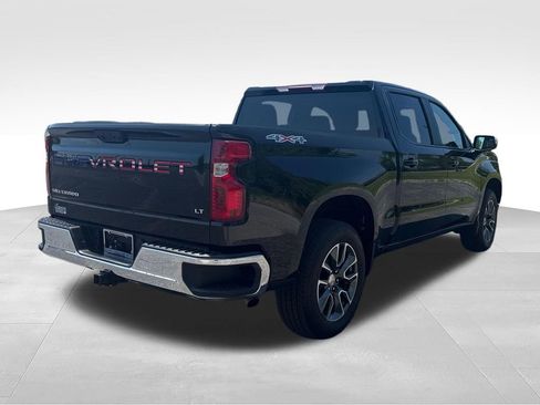 Used 2024 Chevrolet Silverado 1500 LT AWD/4WD image 15