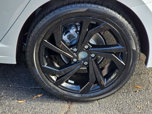 New 2026 Volkswagen Jetta SE image 33