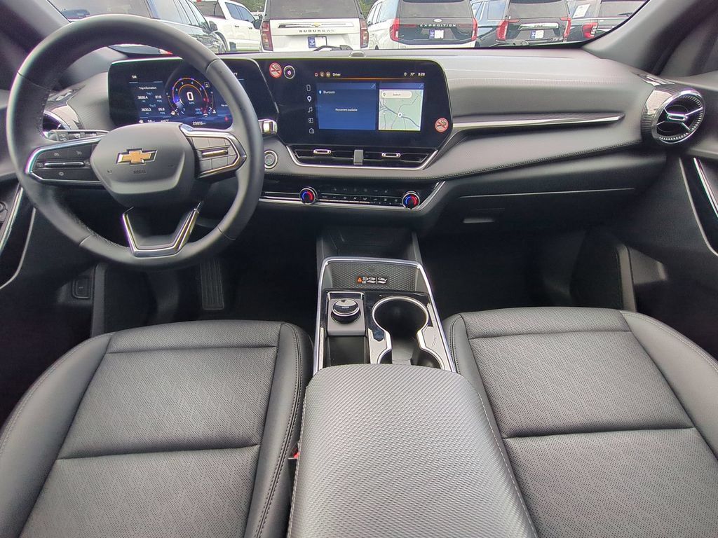 Used 2026 Chevrolet Equinox LT w/ Convenience Package II AWD/4WD image 18