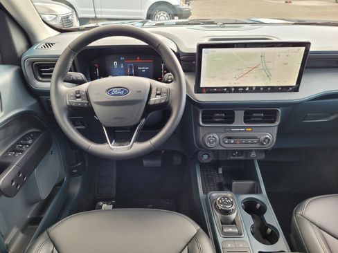 New 2025 Ford Maverick Lariat w/ Black Appearance Package image 8